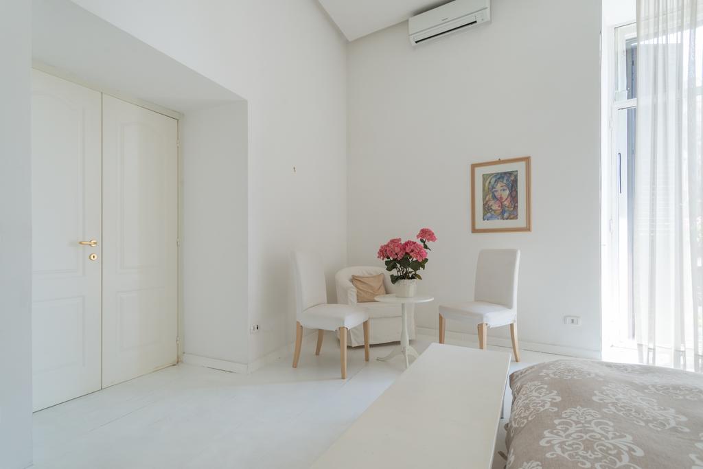 Relais Piazza Dei Martiri Bed & Breakfast Napoli Ngoại thất bức ảnh